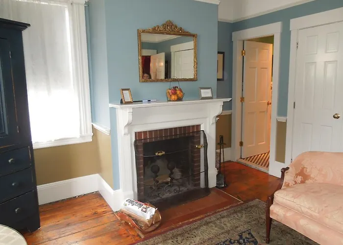 Beverly Bed & Breakfasts 