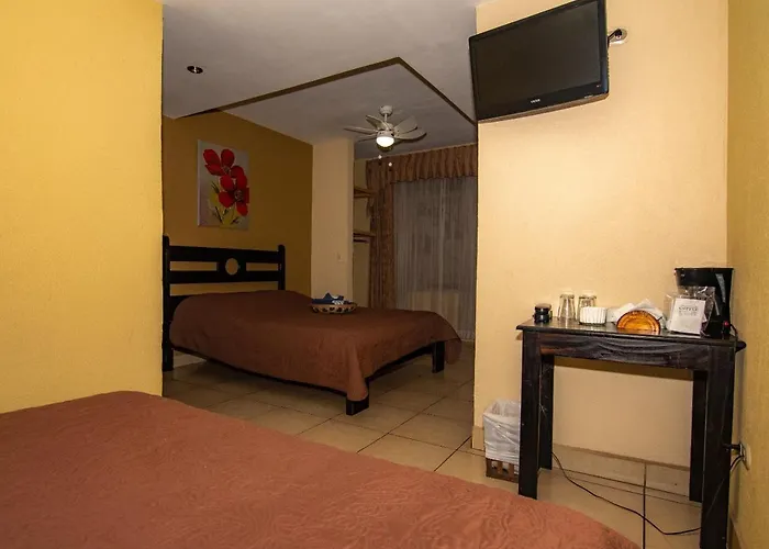 Melrost Airport Bed & Breakfast