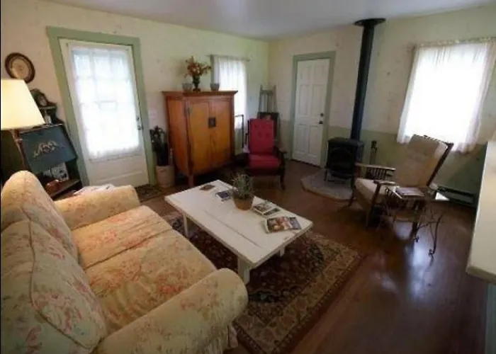 Inn At Fox Hill Farm
