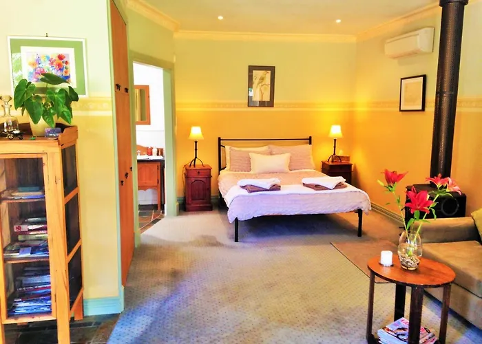 Bindley House B&B Cottage