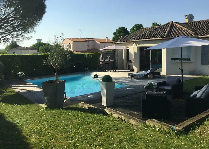 La Maison Des Eaux Claires
