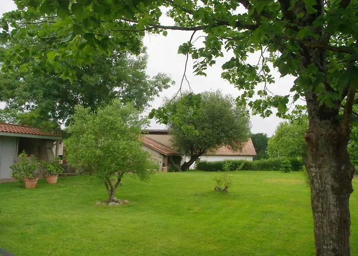 Les Ecuries Du Seque