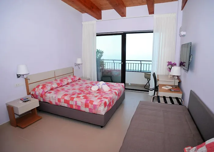 Villa Paradise Resort