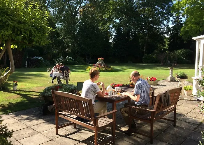 Little Manor