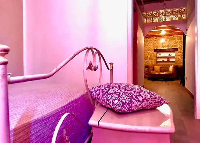 Modern Elegance Suite B&B
