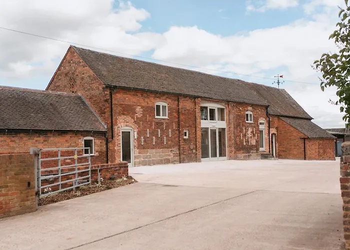 Tuppenhurst Barn