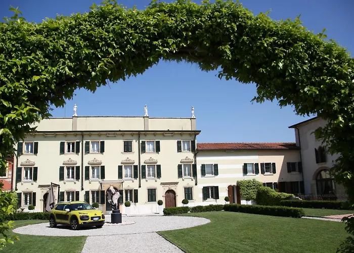 Madonna Villa Baietta