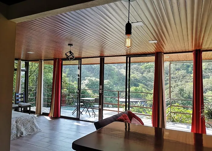 Montezuma Bed & Breakfasts 